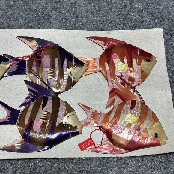 Vtg Bamboo Woven Lot (12) Pastel Hanging Wall Angel Fish Ornaments 4.5” NEW! Nos - Picture 3 of 5